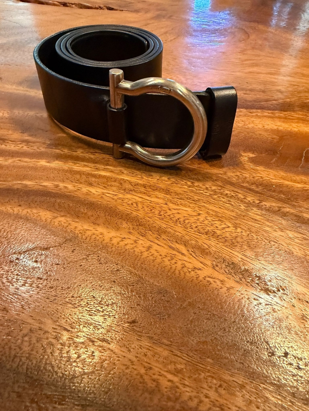 Salvatore Ferragamo Black Leather Belt with Silver Gancini-Style Buckle